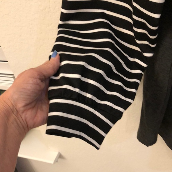 Bloom Chic Mock Neck Striped Patchwork Drawstring Sweatshirt 18-20 NWT - Picture 6 of 8